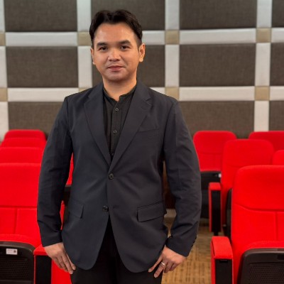 อาจารย์ กิตติรัตน์ เกษตรสุนทร