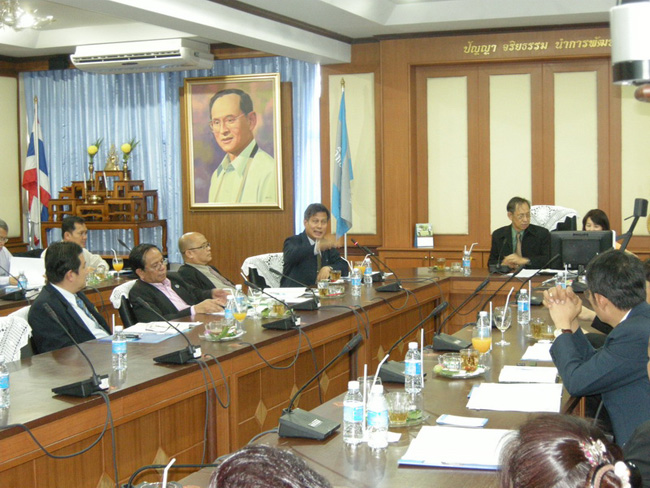 ประชุมสภาคณบดี ครุศาสตร์ / ศึกษาศาสตร์ 15 - 16 กย. 2554 ภาพที่ 36
