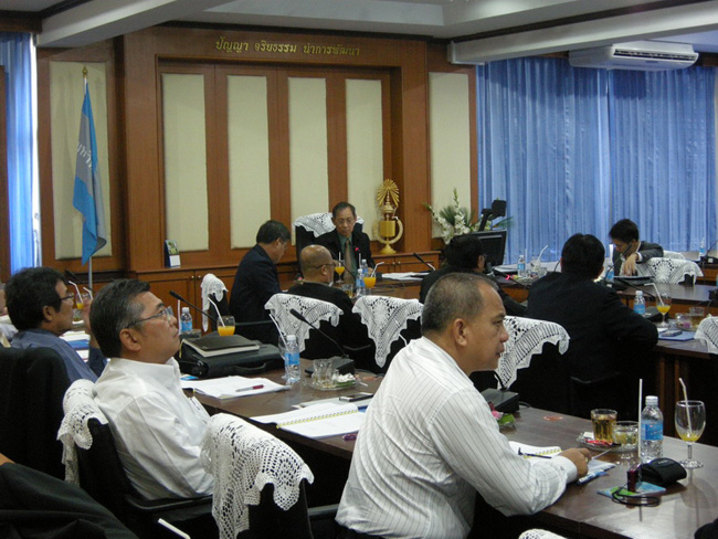 ประชุมสภาคณบดี ครุศาสตร์ / ศึกษาศาสตร์ 15 - 16 กย. 2554 ภาพที่ 54