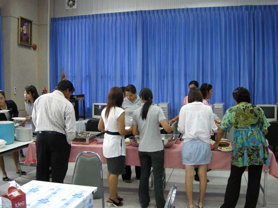 งานเลี้ยงสวัสดีปีใหม่ คณะศึกษาศาสตร์ ปี 2554 ภาพที่ 3