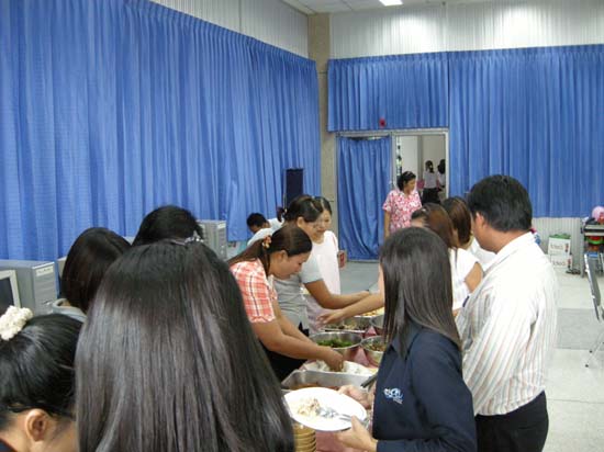 งานเลี้ยงสวัสดีปีใหม่ คณะศึกษาศาสตร์ ปี 2554 ภาพที่ 4