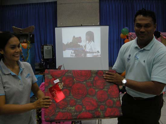 งานเลี้ยงสวัสดีปีใหม่ คณะศึกษาศาสตร์ ปี 2554 ภาพที่ 110
