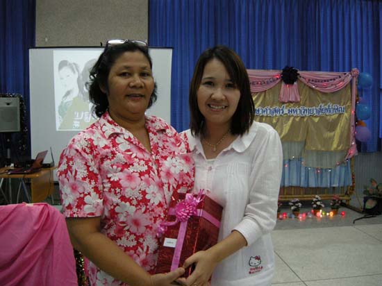 งานเลี้ยงสวัสดีปีใหม่ คณะศึกษาศาสตร์ ปี 2554 ภาพที่ 114