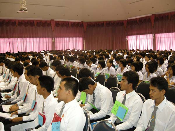 ปฐมนิเทศนิสิตระดับปริญญาตรี ปีการศึกษา 2554 ภาพที่ 27