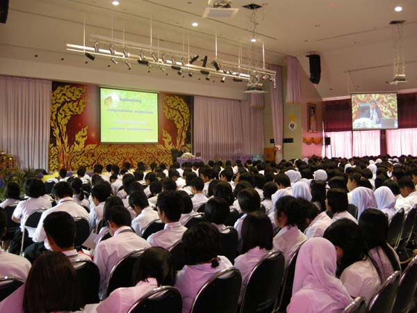 ปฐมนิเทศนิสิตระดับปริญญาตรี ปีการศึกษา 2554 ภาพที่ 35