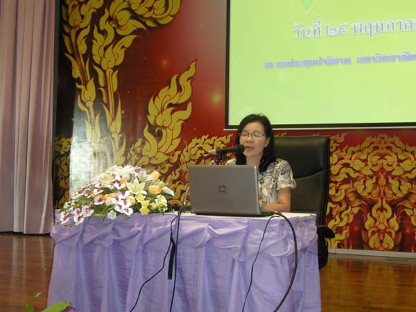 ปฐมนิเทศนิสิตระดับปริญญาตรี ปีการศึกษา 2554 ภาพที่ 41