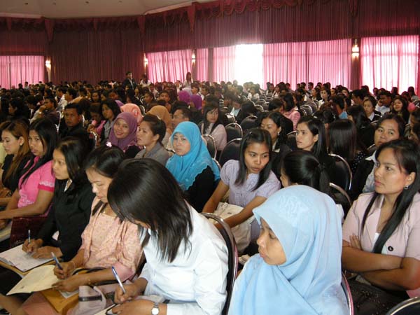 ปฐมนิเทศนิสิตระดับปริญญาโท ปีการศึกษา 2554 ภาพที่ 17