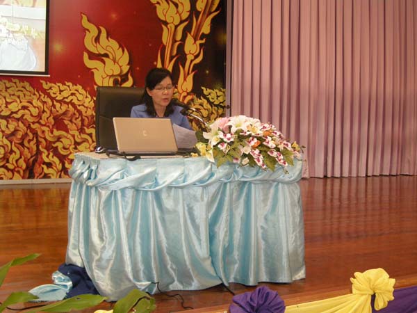 ปฐมนิเทศนิสิตระดับปริญญาโท ปีการศึกษา 2554 ภาพที่ 24