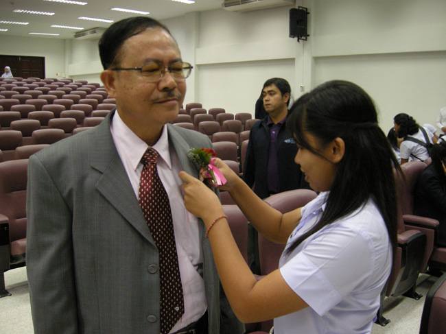 โครงการศึกษารำลึกเพื่อเป็นเกียรติแก่ผู้เกษียณอายุราชการประจำปี 2554 ในวันที่ 21 กันยายน 2554 ภาพที่ 6