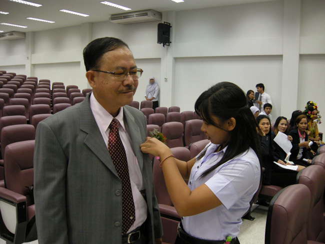 โครงการศึกษารำลึกเพื่อเป็นเกียรติแก่ผู้เกษียณอายุราชการประจำปี 2554 ในวันที่ 21 กันยายน 2554 ภาพที่ 7