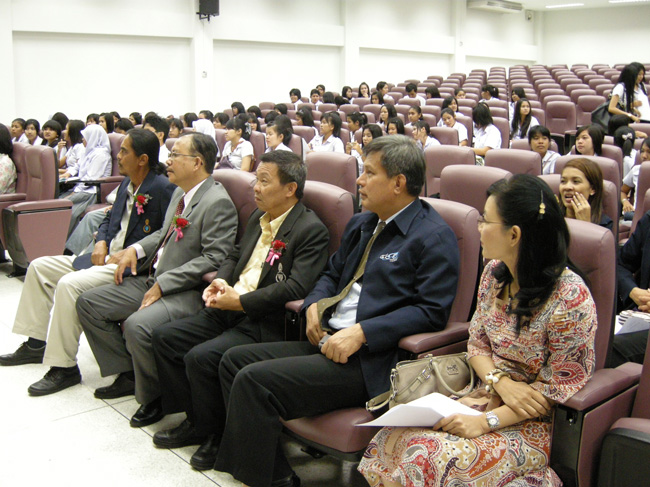 โครงการศึกษารำลึกเพื่อเป็นเกียรติแก่ผู้เกษียณอายุราชการประจำปี 2554 ในวันที่ 21 กันยายน 2554 ภาพที่ 13