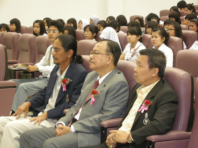 โครงการศึกษารำลึกเพื่อเป็นเกียรติแก่ผู้เกษียณอายุราชการประจำปี 2554 ในวันที่ 21 กันยายน 2554 ภาพที่ 27
