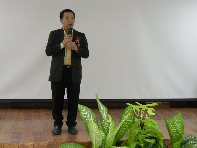โครงการศึกษารำลึกเพื่อเป็นเกียรติแก่ผู้เกษียณอายุราชการประจำปี 2554 ในวันที่ 21 กันยายน 2554 ภาพที่ 100