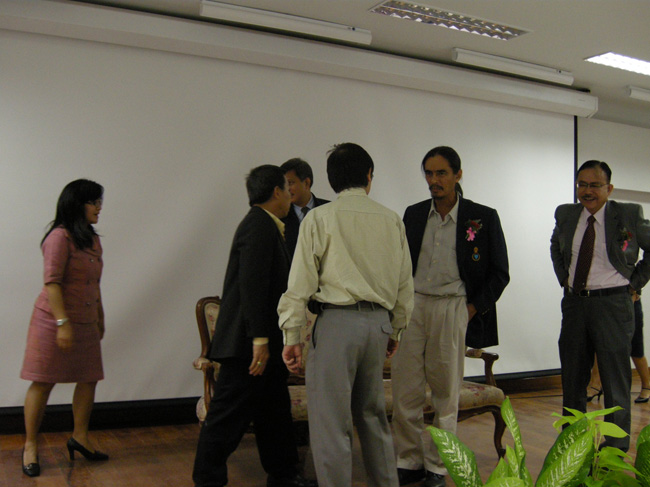 โครงการศึกษารำลึกเพื่อเป็นเกียรติแก่ผู้เกษียณอายุราชการประจำปี 2554 ในวันที่ 21 กันยายน 2554 ภาพที่ 110
