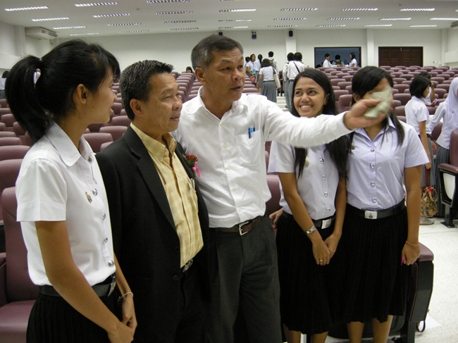 โครงการศึกษารำลึกเพื่อเป็นเกียรติแก่ผู้เกษียณอายุราชการประจำปี 2554 ในวันที่ 21 กันยายน 2554 ภาพที่ 130