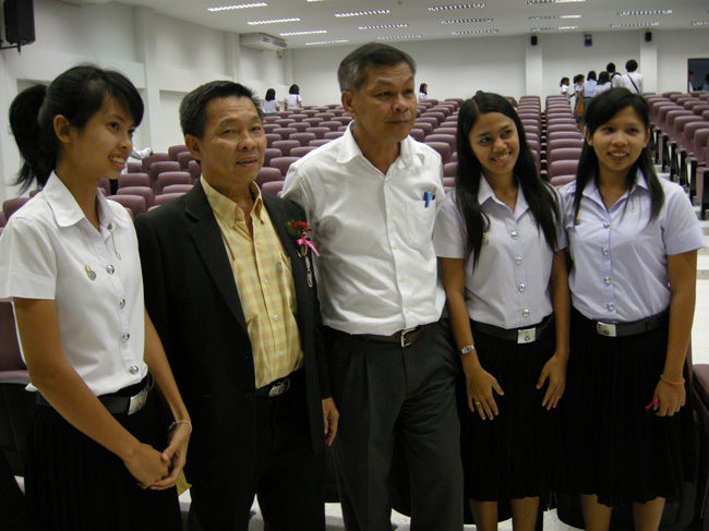 โครงการศึกษารำลึกเพื่อเป็นเกียรติแก่ผู้เกษียณอายุราชการประจำปี 2554 ในวันที่ 21 กันยายน 2554 ภาพที่ 131