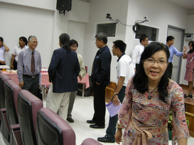 โครงการศึกษารำลึกเพื่อเป็นเกียรติแก่ผู้เกษียณอายุราชการประจำปี 2554 ในวันที่ 21 กันยายน 2554 ภาพที่ 132