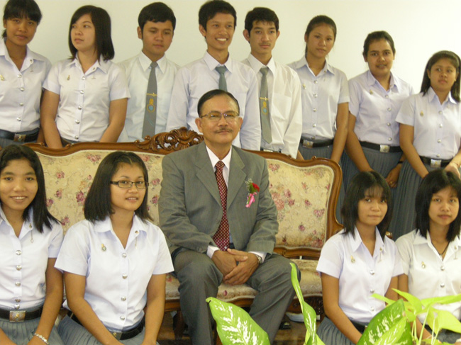 โครงการศึกษารำลึกเพื่อเป็นเกียรติแก่ผู้เกษียณอายุราชการประจำปี 2554 ในวันที่ 21 กันยายน 2554 ภาพที่ 139