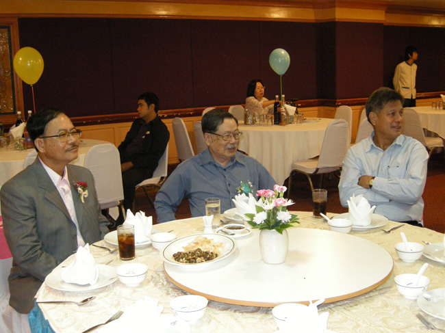 โครงการศึกษารำลึกเพื่อเป็นเกียรติแก่ผู้เกษียณอายุราชการประจำปี 2554 ในวันที่ 21 กันยายน 2554 ภาพที่ 152