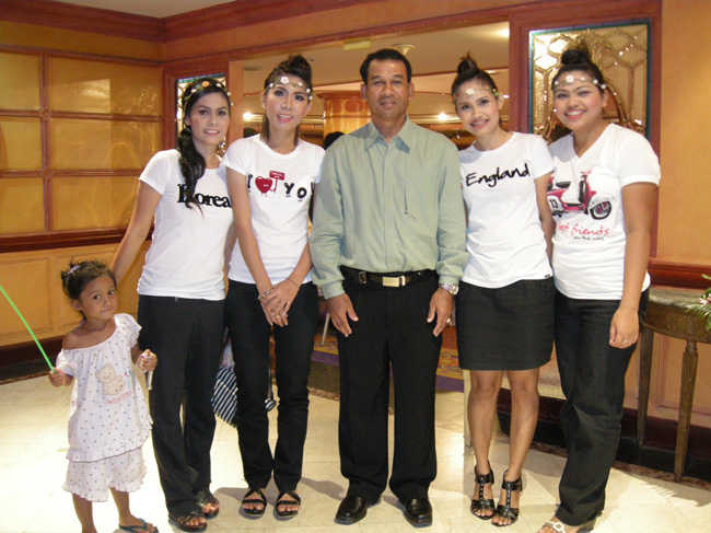 โครงการศึกษารำลึกเพื่อเป็นเกียรติแก่ผู้เกษียณอายุราชการประจำปี 2554 ในวันที่ 21 กันยายน 2554 ภาพที่ 332