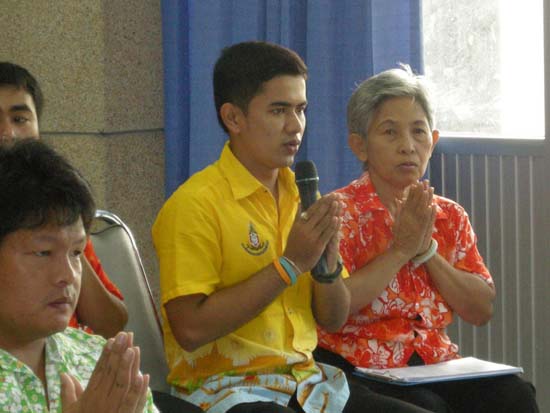 กิจกรรมสืบสานประเพณีสงกรานต์ คณะศึกษาศาสตร์ ปี 2554 ภาพที่ 16