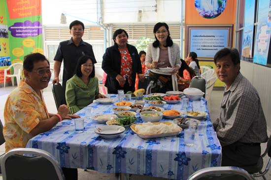 กิจกรรมสืบสานประเพณีสงกรานต์ คณะศึกษาศาสตร์ ปี 2554 ภาพที่ 130