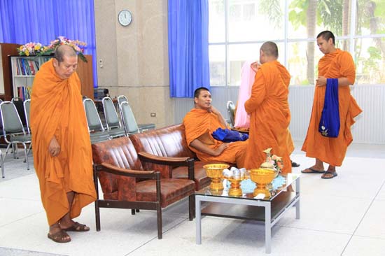 กิจกรรมสืบสานประเพณีสงกรานต์ คณะศึกษาศาสตร์ ปี 2554 ภาพที่ 155