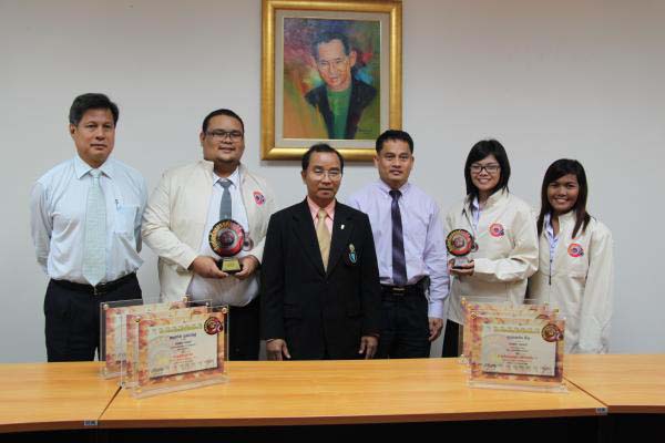 นิสิตคณะศึกษาศาสตร์รับรางวัล Smart Point ภาพที่ 5