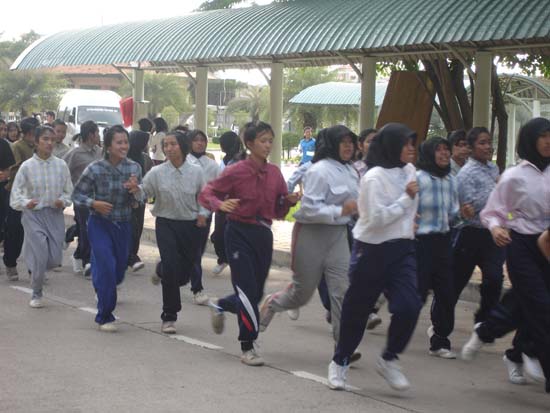 กิจกรรมรับน้องใหม่ คณะศึกษาศาสตร์ (ชุดที่ 1) ภาพที่ 16
