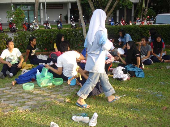 กิจกรรมรับน้องใหม่ คณะศึกษาศาสตร์ (ชุดที่ 1) ภาพที่ 36