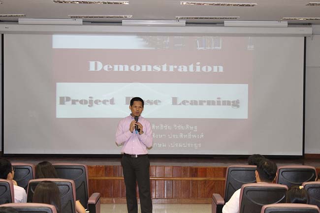โครงการยกระดับครูทั้งระบบ รุ่นที่ 1 สพม.13 ระหว่างวันที่ 17-19 พฤษภาคม 2556 โดยคณะศึกษาศาสตร์ มหาวิทยาลัยทักษิณ ภาพที่ 25