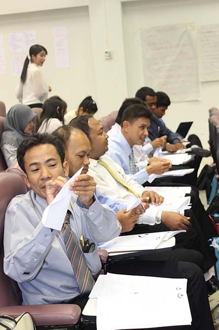โครงการยกระดับครูทั้งระบบ รุ่นที่ 1 สพม.13 ระหว่างวันที่ 17-19 พฤษภาคม 2556 โดยคณะศึกษาศาสตร์ มหาวิทยาลัยทักษิณ ภาพที่ 34
