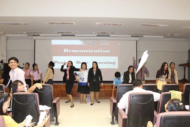 โครงการยกระดับครูทั้งระบบ รุ่นที่ 1 สพม.13 ระหว่างวันที่ 17-19 พฤษภาคม 2556 โดยคณะศึกษาศาสตร์ มหาวิทยาลัยทักษิณ ภาพที่ 45