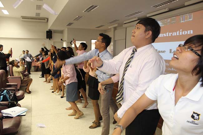 โครงการยกระดับครูทั้งระบบ รุ่นที่ 1 สพม.13 ระหว่างวันที่ 17-19 พฤษภาคม 2556 โดยคณะศึกษาศาสตร์ มหาวิทยาลัยทักษิณ ภาพที่ 57
