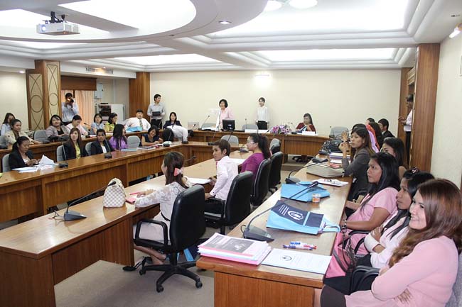 โครงการยกระดับครูทั้งระบบ รุ่นที่ 1 สพม.13 ระหว่างวันที่ 17-19 พฤษภาคม 2556 โดยคณะศึกษาศาสตร์ มหาวิทยาลัยทักษิณ ภาพที่ 78
