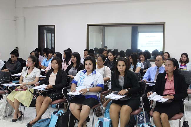 โครงการยกระดับครูทั้งระบบ รุ่นที่ 1 สพม.13 ระหว่างวันที่ 17-19 พฤษภาคม 2556 โดยคณะศึกษาศาสตร์ มหาวิทยาลัยทักษิณ ภาพที่ 102