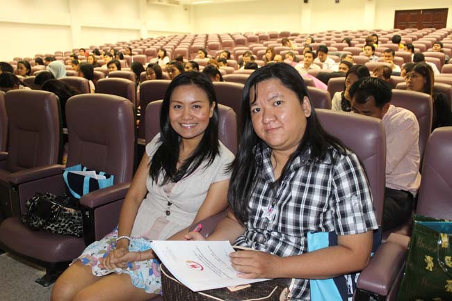 โครงการยกระดับครูทั้งระบบ รุ่นที่ 1 สพม.13 ระหว่างวันที่ 17-19 พฤษภาคม 2556 โดยคณะศึกษาศาสตร์ มหาวิทยาลัยทักษิณ ภาพที่ 128
