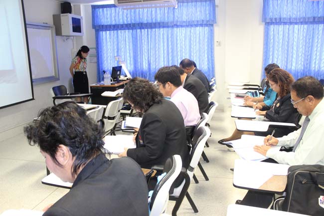 โครงการยกระดับครูทั้งระบบ รุ่นที่ 1 สพม.13 ระหว่างวันที่ 17-19 พฤษภาคม 2556 โดยคณะศึกษาศาสตร์ มหาวิทยาลัยทักษิณ ภาพที่ 146