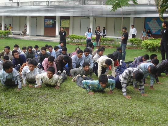 กิจกรรมรับน้องใหม่ คณะศึกษาศาสตร์ (ชุดที่ 1) ภาพที่ 55