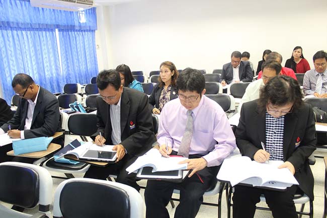 โครงการยกระดับครูทั้งระบบ รุ่นที่ 1 สพม.13 ระหว่างวันที่ 17-19 พฤษภาคม 2556 โดยคณะศึกษาศาสตร์ มหาวิทยาลัยทักษิณ ภาพที่ 259