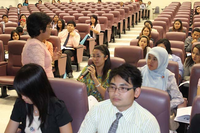 โครงการยกระดับครูทั้งระบบ รุ่นที่ 1 สพม.13 ระหว่างวันที่ 17-19 พฤษภาคม 2556 โดยคณะศึกษาศาสตร์ มหาวิทยาลัยทักษิณ ภาพที่ 272