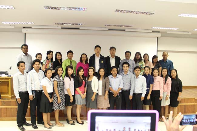 โครงการยกระดับครูทั้งระบบ รุ่นที่ 1 สพม.13 ระหว่างวันที่ 17-19 พฤษภาคม 2556 โดยคณะศึกษาศาสตร์ มหาวิทยาลัยทักษิณ ภาพที่ 309