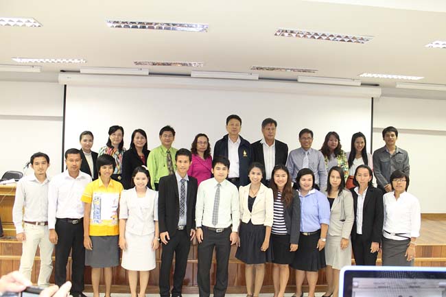 โครงการยกระดับครูทั้งระบบ รุ่นที่ 1 สพม.13 ระหว่างวันที่ 17-19 พฤษภาคม 2556 โดยคณะศึกษาศาสตร์ มหาวิทยาลัยทักษิณ ภาพที่ 312