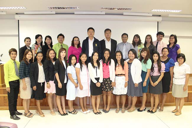 โครงการยกระดับครูทั้งระบบ รุ่นที่ 1 สพม.13 ระหว่างวันที่ 17-19 พฤษภาคม 2556 โดยคณะศึกษาศาสตร์ มหาวิทยาลัยทักษิณ ภาพที่ 315