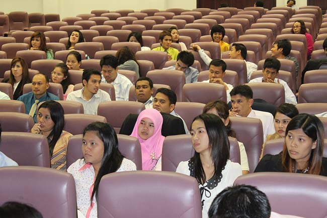 โครงการยกระดับครูทั้งระบบ รุ่นที่ 1 สพม.13 ระหว่างวันที่ 17-19 พฤษภาคม 2556 โดยคณะศึกษาศาสตร์ มหาวิทยาลัยทักษิณ ภาพที่ 318