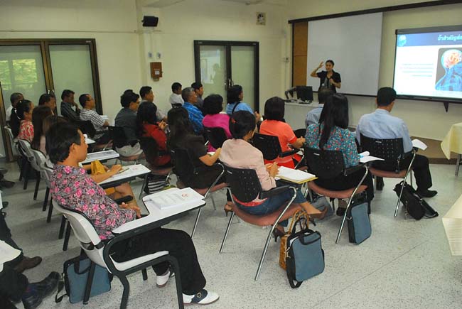 โครงการยกระดับครูทั้งระบบ รุ่นที่ 2 สพม.13 ระหว่างวันที่ 25-27 พฤษภาคม 2556 โดยคณะศึกษาศาสตร์ มหาวิทยาลัยทักษิณ ภาพที่ 6
