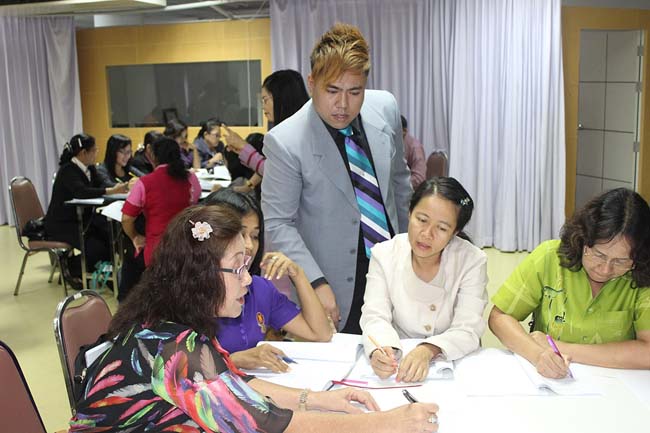 โครงการยกระดับครูทั้งระบบ รุ่นที่ 2 สพม.13 ระหว่างวันที่ 25-27 พฤษภาคม 2556 โดยคณะศึกษาศาสตร์ มหาวิทยาลัยทักษิณ ภาพที่ 98