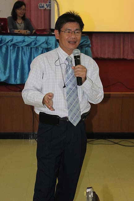 โครงการยกระดับครูทั้งระบบ รุ่นที่ 2 สพม.13 ระหว่างวันที่ 25-27 พฤษภาคม 2556 โดยคณะศึกษาศาสตร์ มหาวิทยาลัยทักษิณ ภาพที่ 125