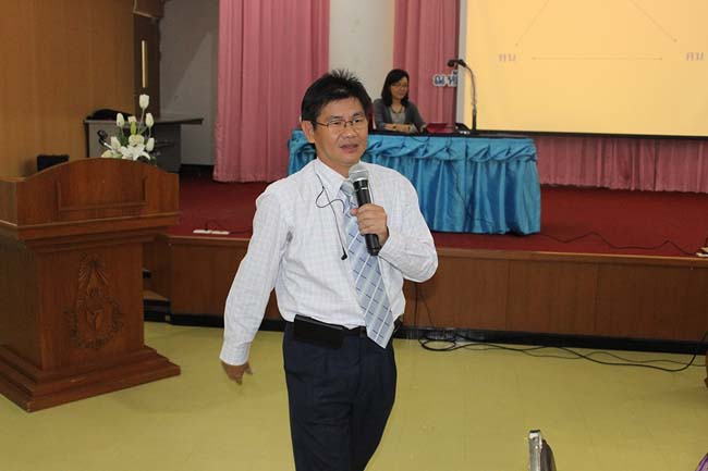 โครงการยกระดับครูทั้งระบบ รุ่นที่ 2 สพม.13 ระหว่างวันที่ 25-27 พฤษภาคม 2556 โดยคณะศึกษาศาสตร์ มหาวิทยาลัยทักษิณ ภาพที่ 127