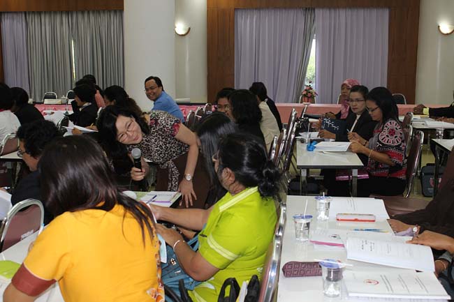 โครงการยกระดับครูทั้งระบบ รุ่นที่ 2 สพม.13 ระหว่างวันที่ 25-27 พฤษภาคม 2556 โดยคณะศึกษาศาสตร์ มหาวิทยาลัยทักษิณ ภาพที่ 331
